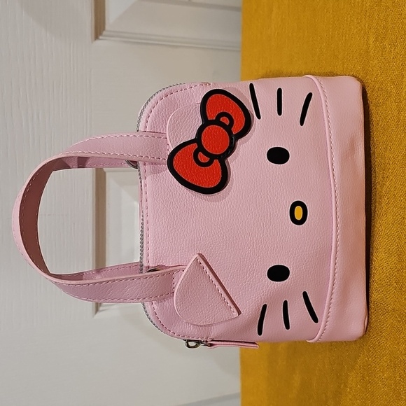 Hello Kitty Sanrio Licensed Crossbody Bag - Picture 1 of 10